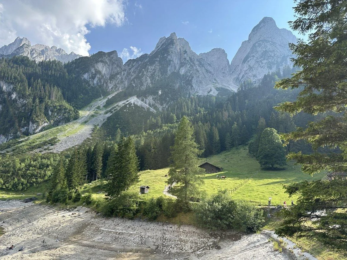 Sunlight across the Dachstein slopes above Gosausee